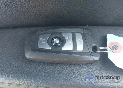 2016 BMW 335I Gran Turismo xDrive z USA, uszkodzony, nr VIN WBA3X9C51GD869582